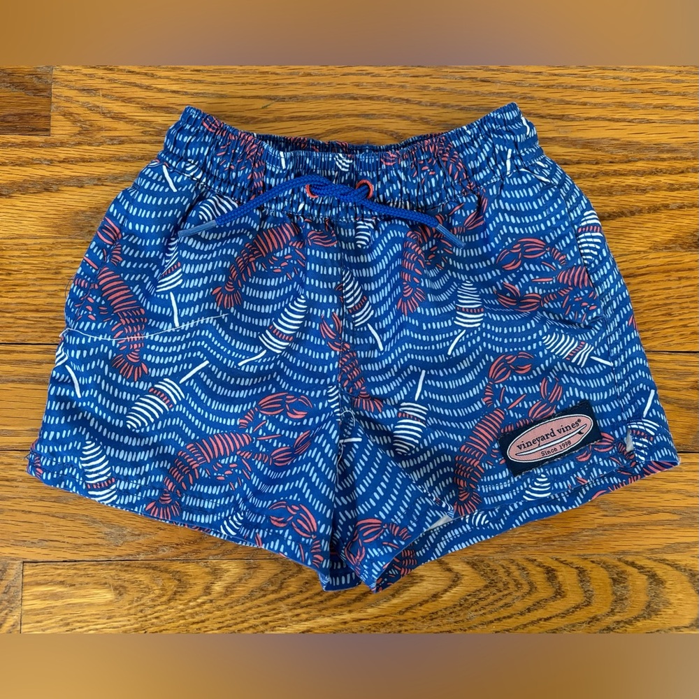 Vineyard Vines red and blue lobster print swim shorts size 12-18M
